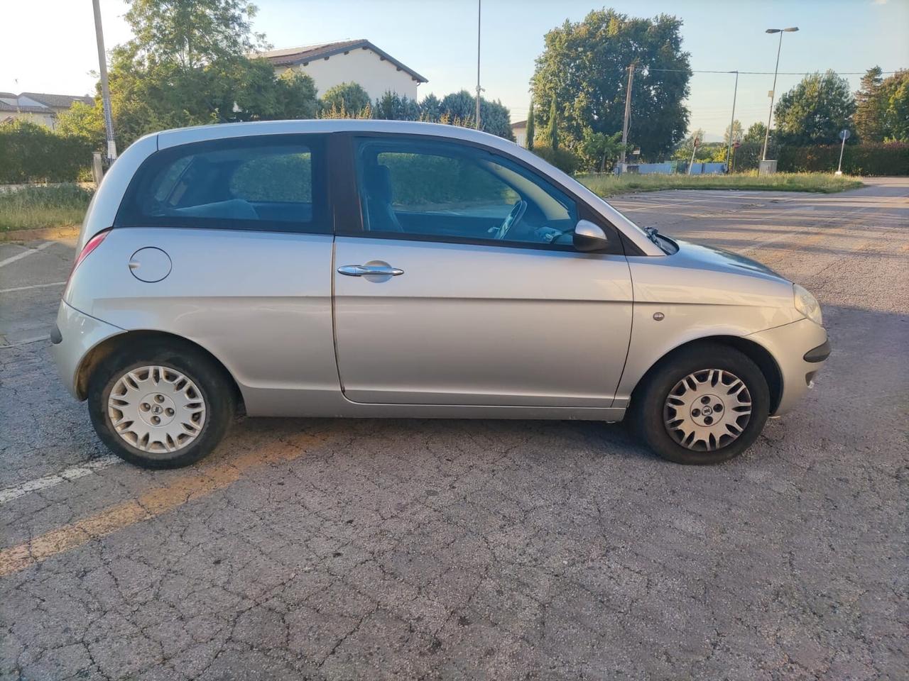 Lancia Ypsilon 1.2