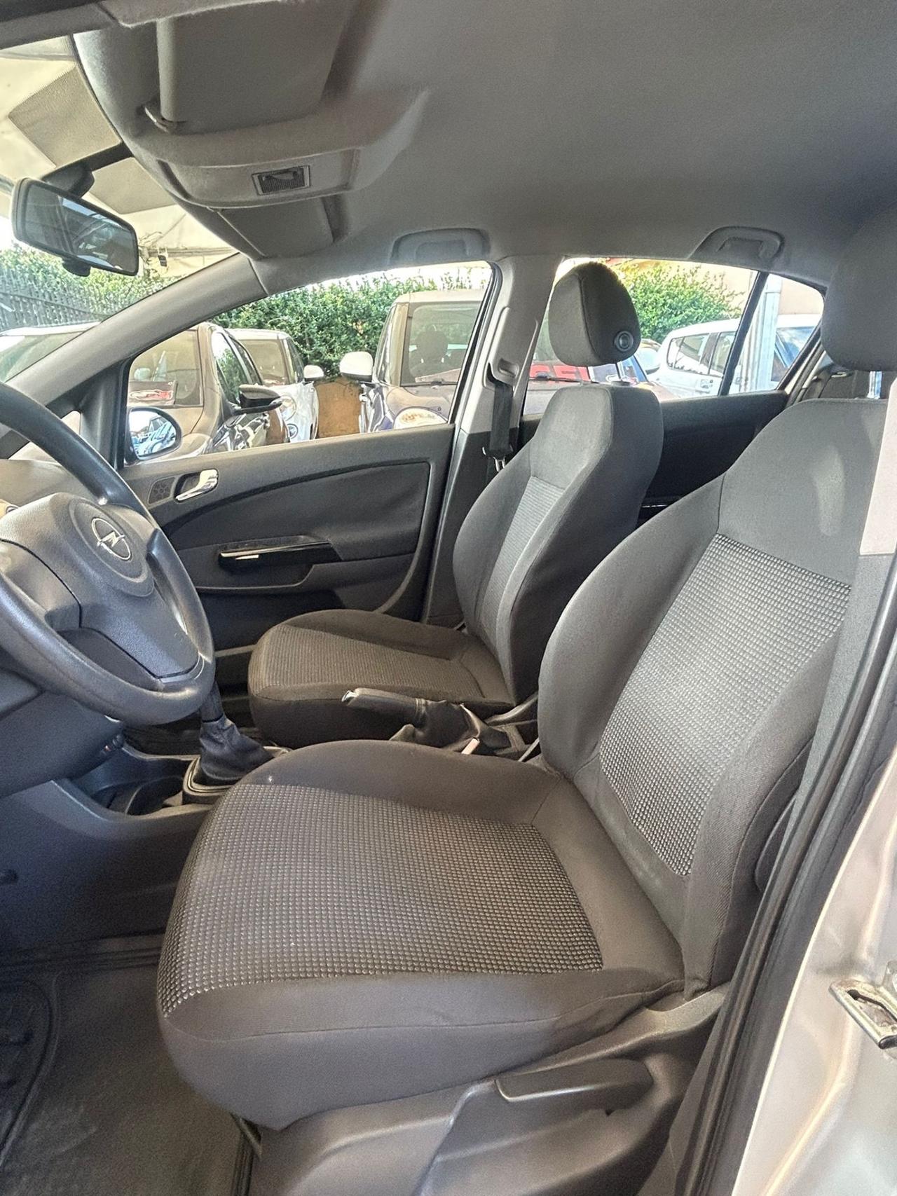 Opel Corsa 1.0 12V 5 porte Enjoy
