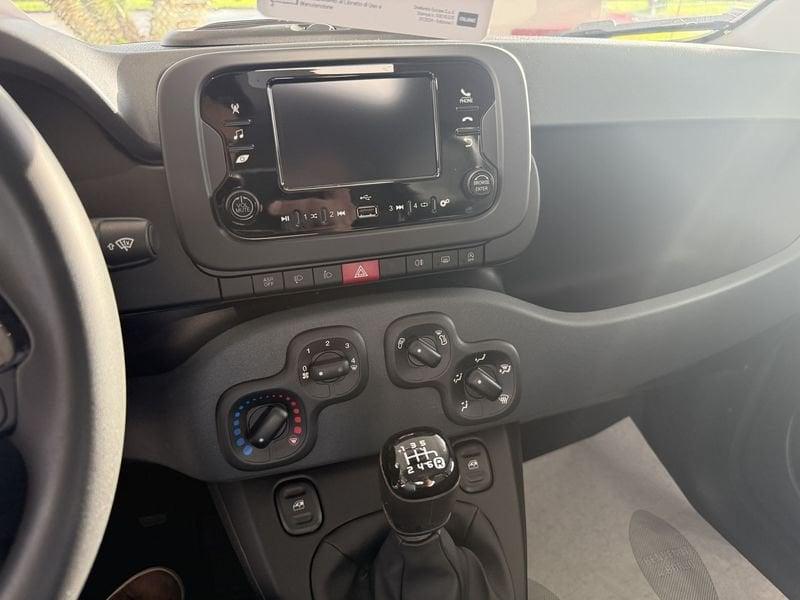 FIAT Panda 1.0 FireFly S&S Hybrid Pandina