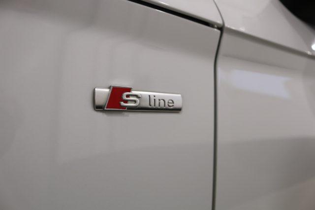 AUDI Q5 50 TFSI e quattro S tronic S-LINE INT EST