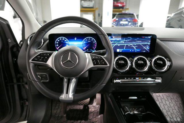 MERCEDES-BENZ B 180 Automatic Progressive Advanced