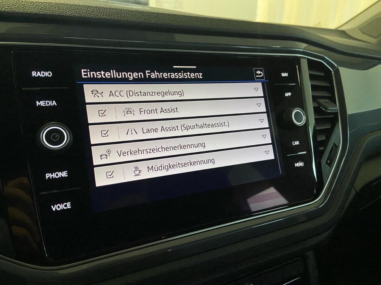 Volkswagen T-Roc 1.5 tsi advanced