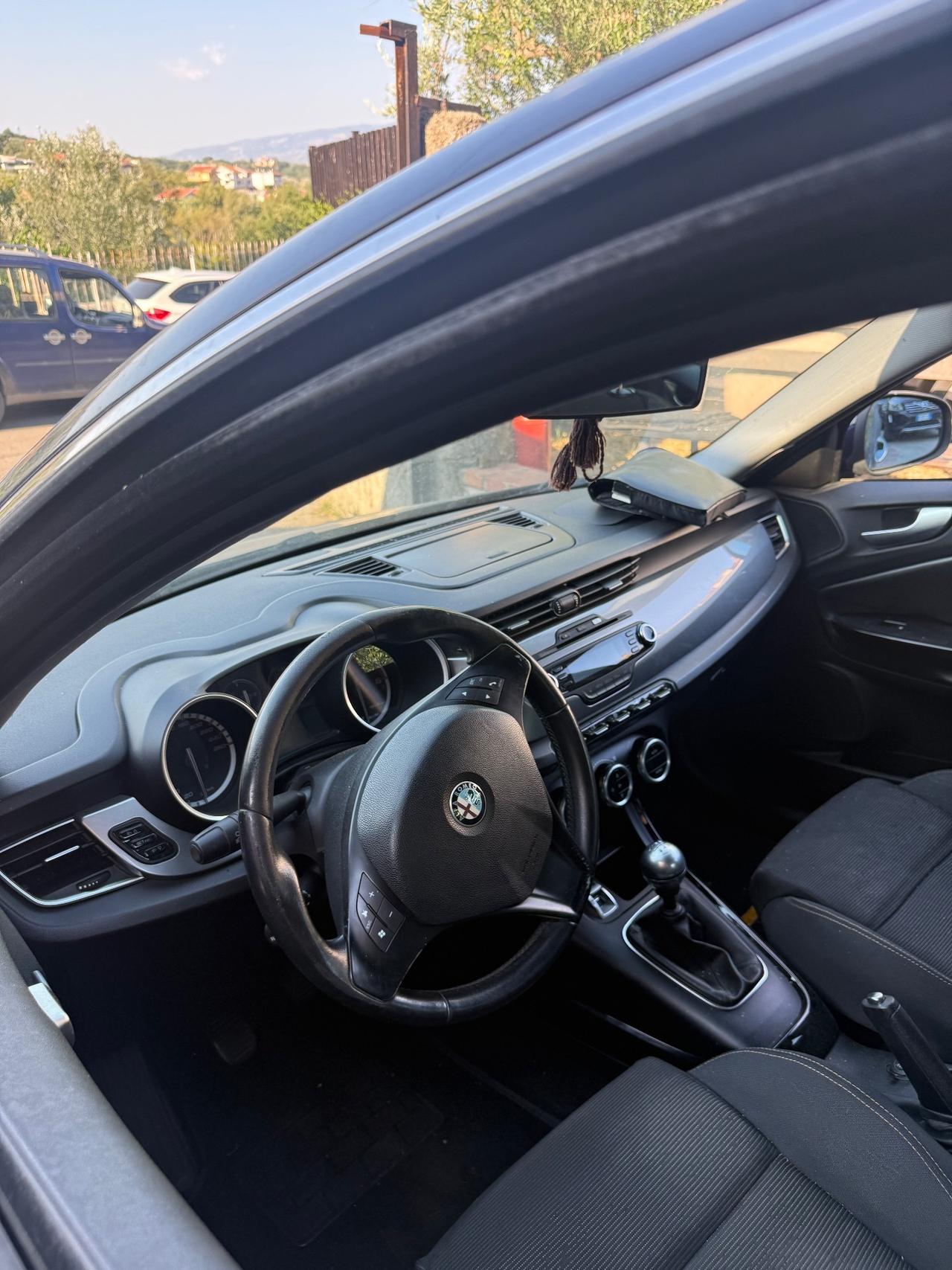 Alfa Romeo Giulietta 1.6 105cv LEGG. DESCRIZIONE