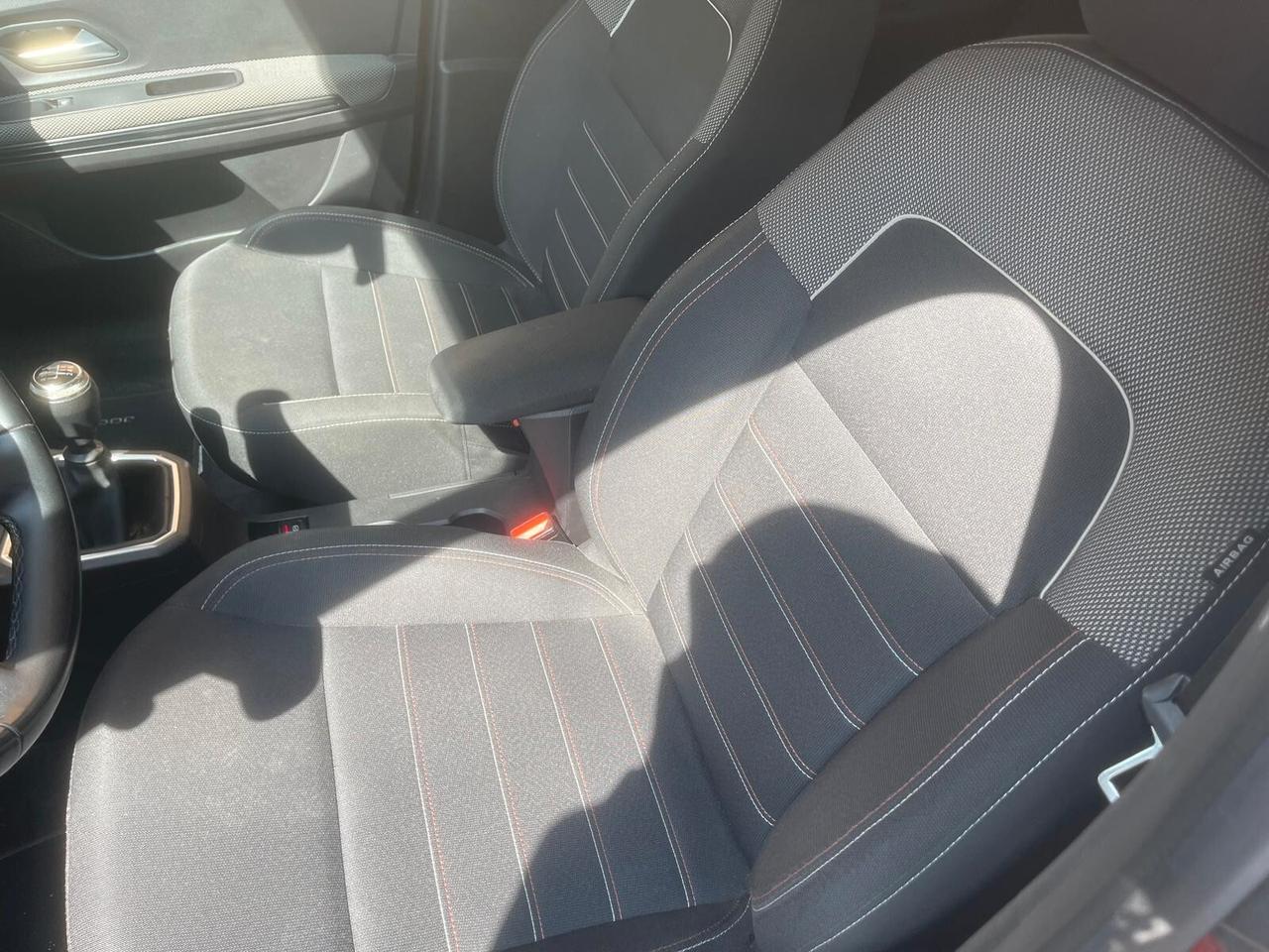 Dacia Jogger 1.0 TCe GPL 100 CV 7 posti Extreme Up