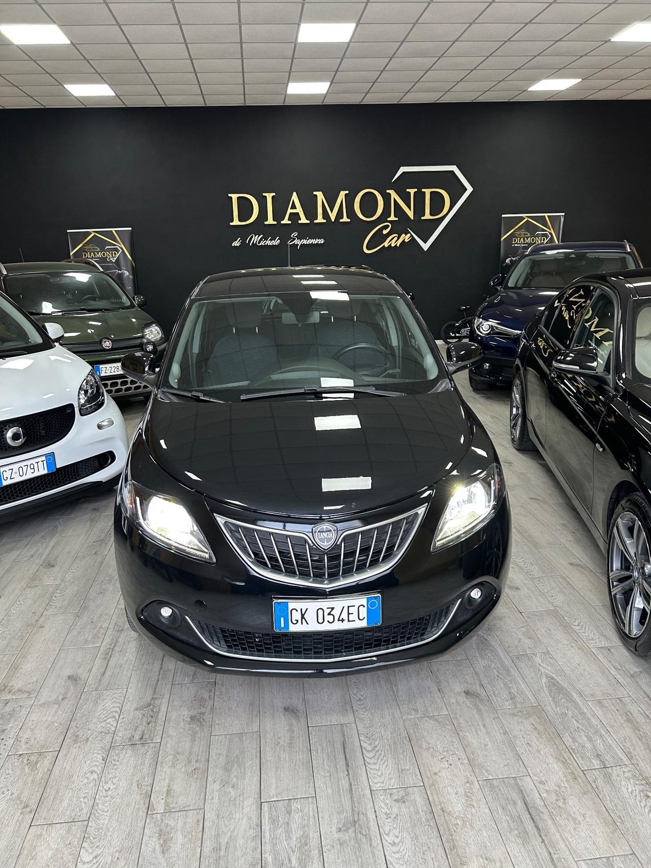 LANCIA YPSILON 1.0 Ibrida “GARANZIA 2 ANNI”-2023