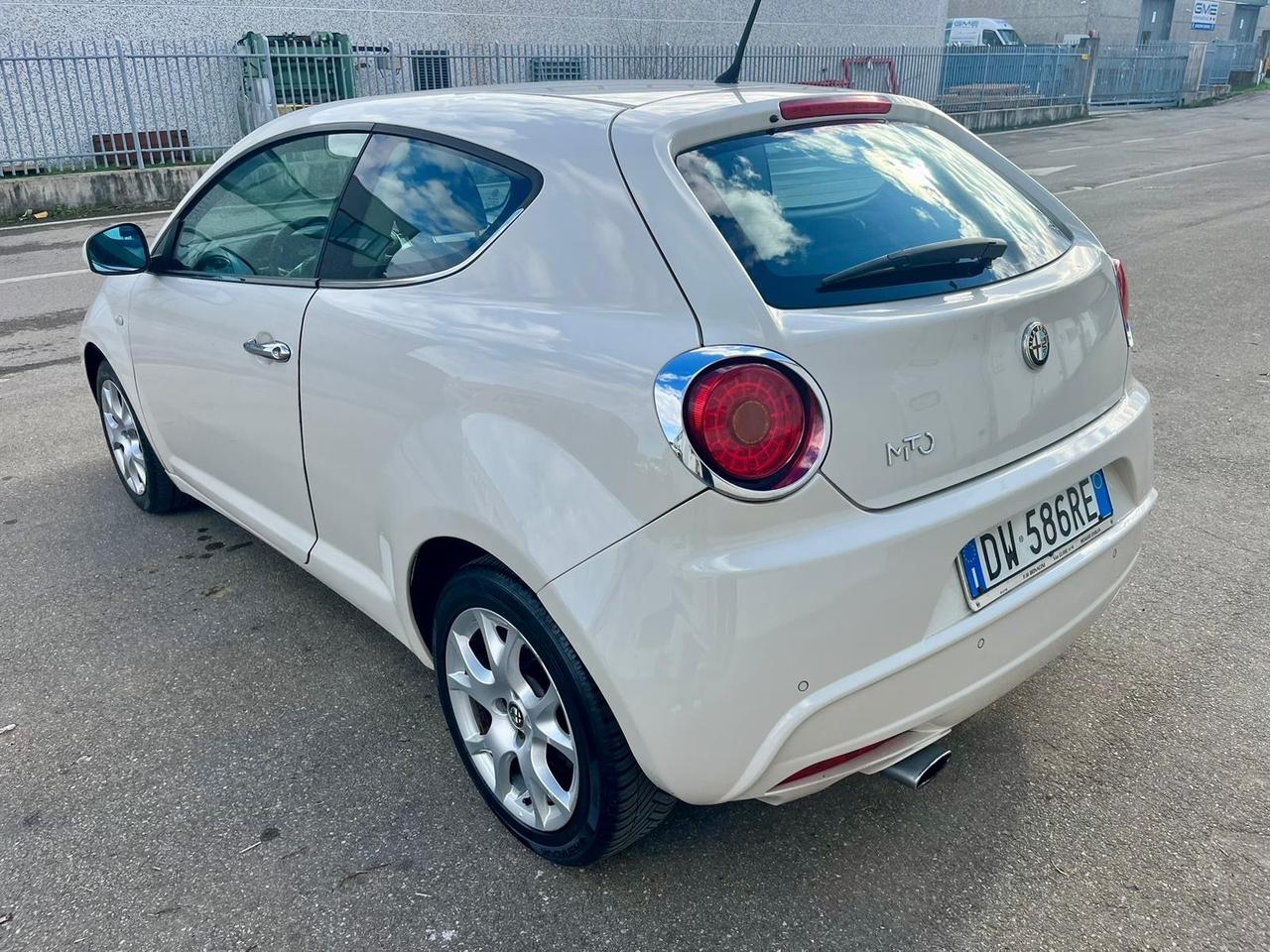 Alfa Romeo MiTo 1.4GPL 181.000km 2010 per neopatentati