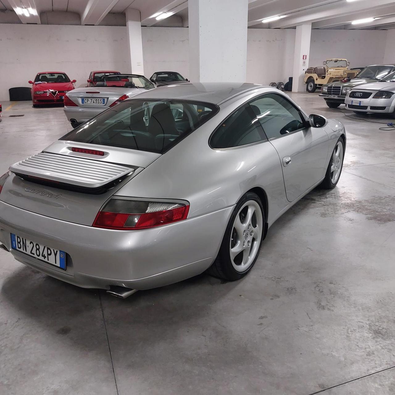Porsche 911 Carrera 4 cat Coupé