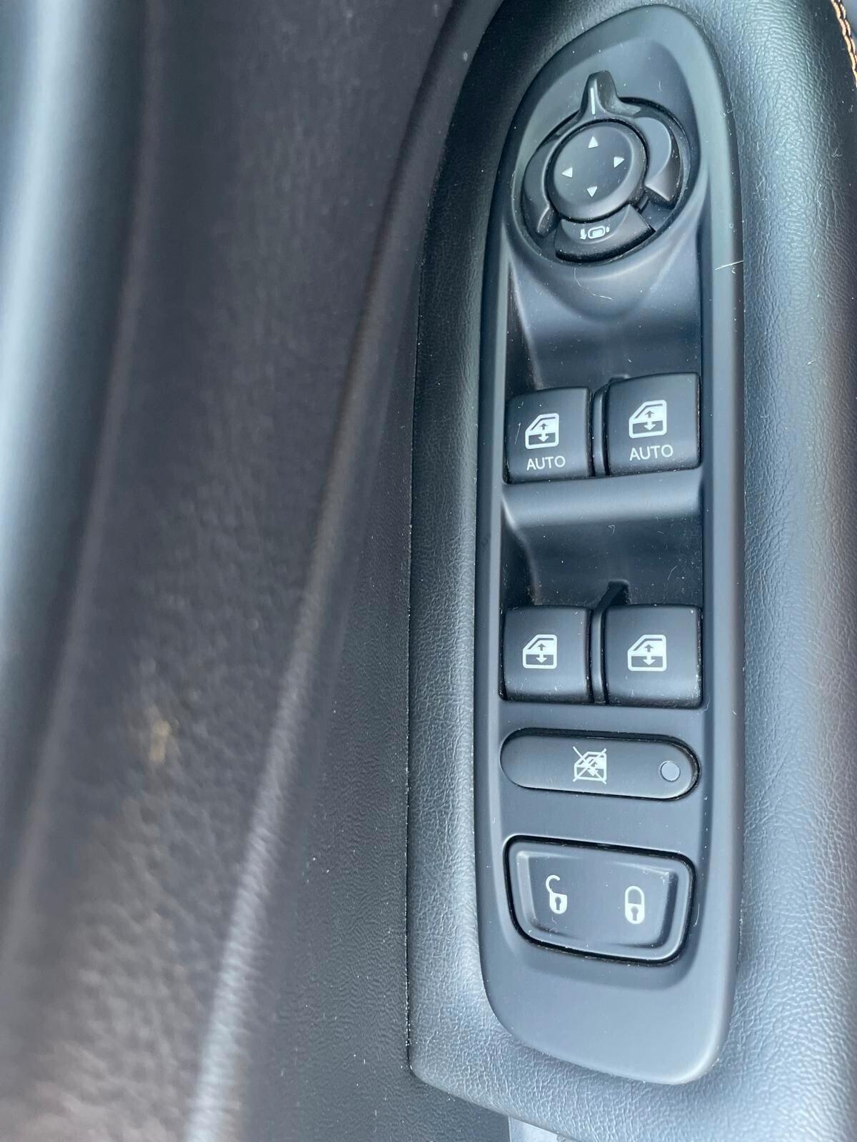 Jeep Compass 1.6 Multijet II 2WD Limited - FULL