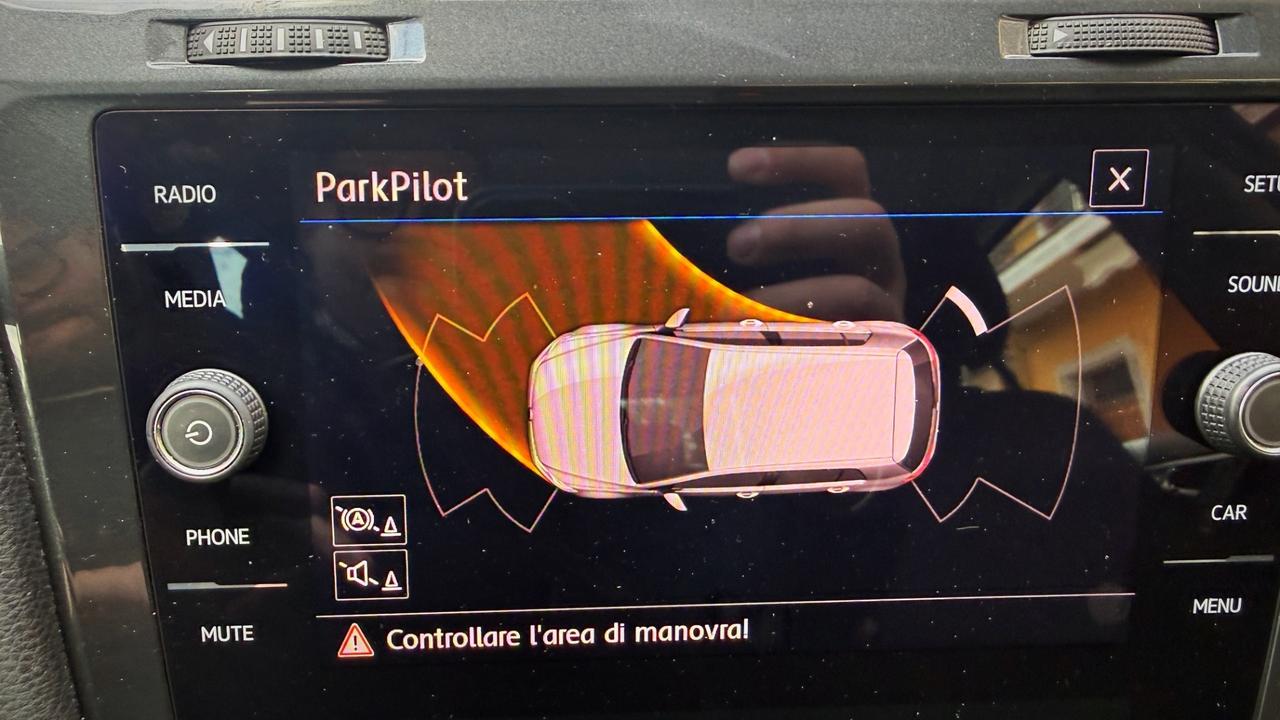 Volkswagen Golf 7.5 1.6 TDI Business - 2019