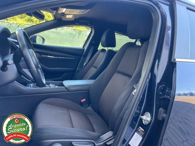MAZDA 3 2.0L Skyactiv-G M-Hybrid Exclusive
