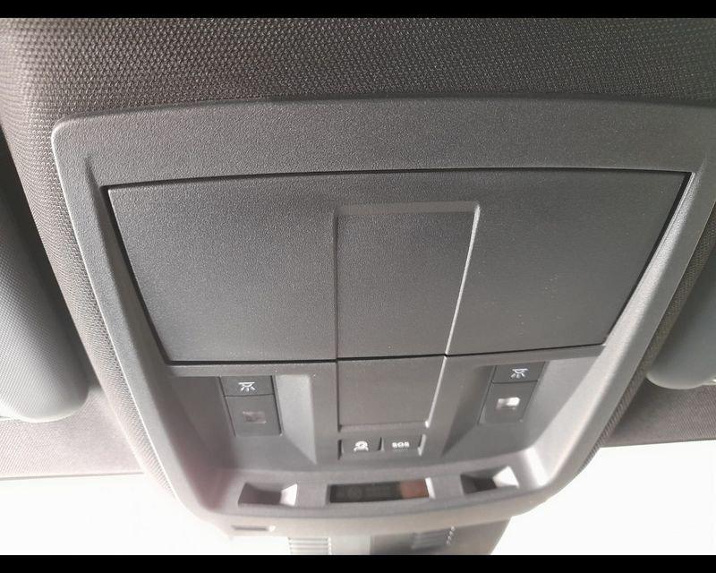 Peugeot 5008 Nuovo Hybrid 145 e-DCS6 ALLURE