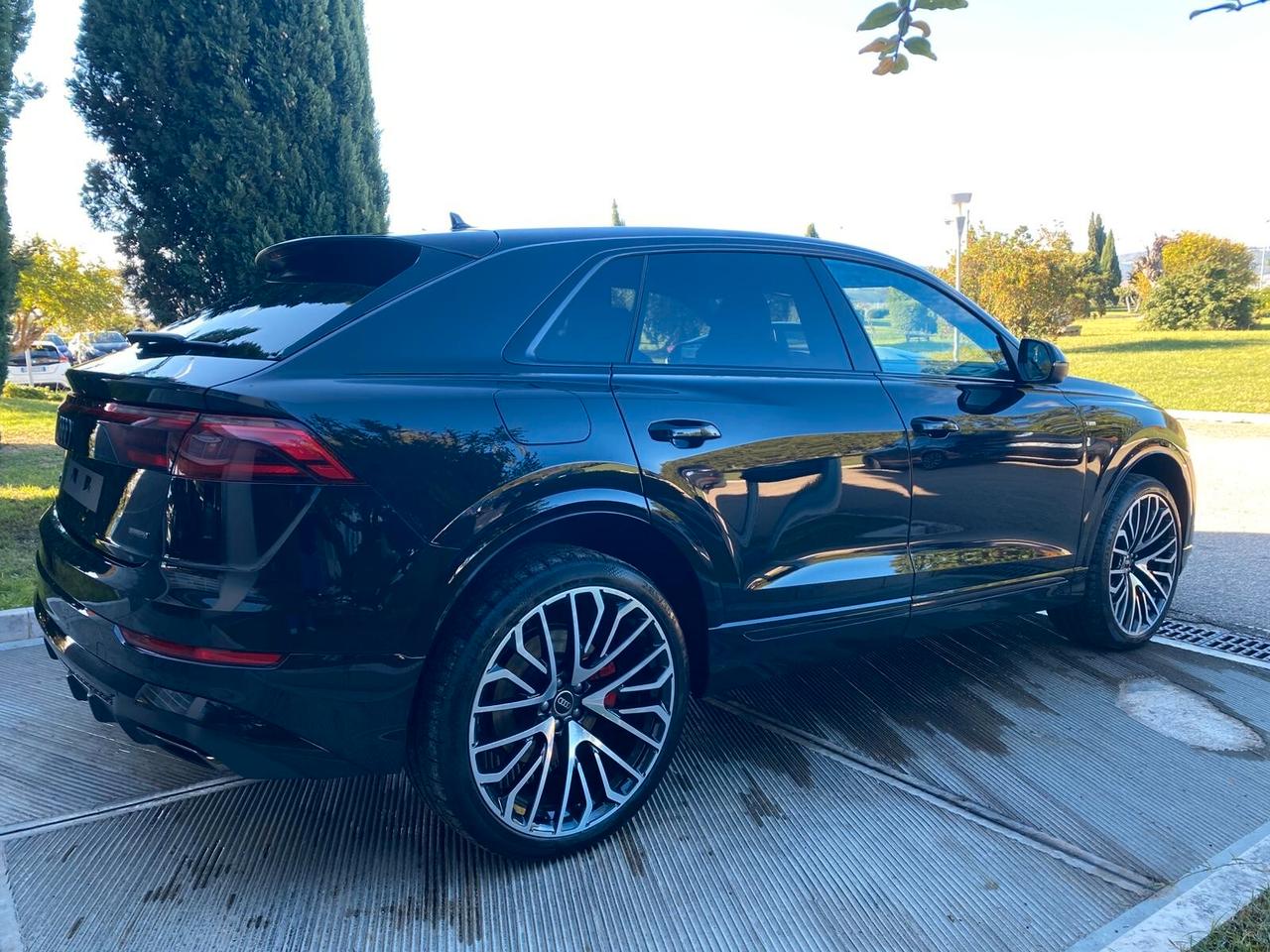 Audi Q8 SUV 50 TDI 286 CV quattro tiptronic S line edition