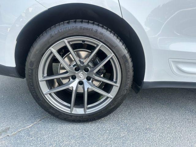 PORSCHE Macan 2.0 T IVA ESPOSTA
