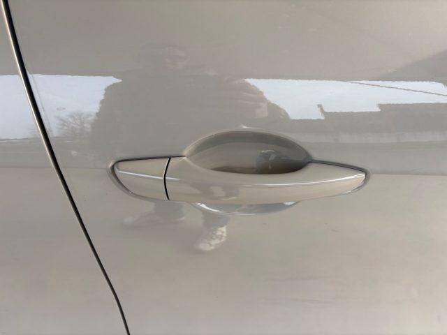 FIAT 600 IBRIDA AUTOMATICA PRONTA CONSEGNA