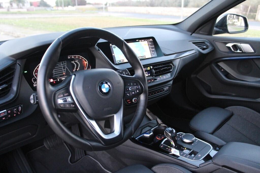 BMW Serie 1 Sport 118 d *FULL LED *Luci Ambiente