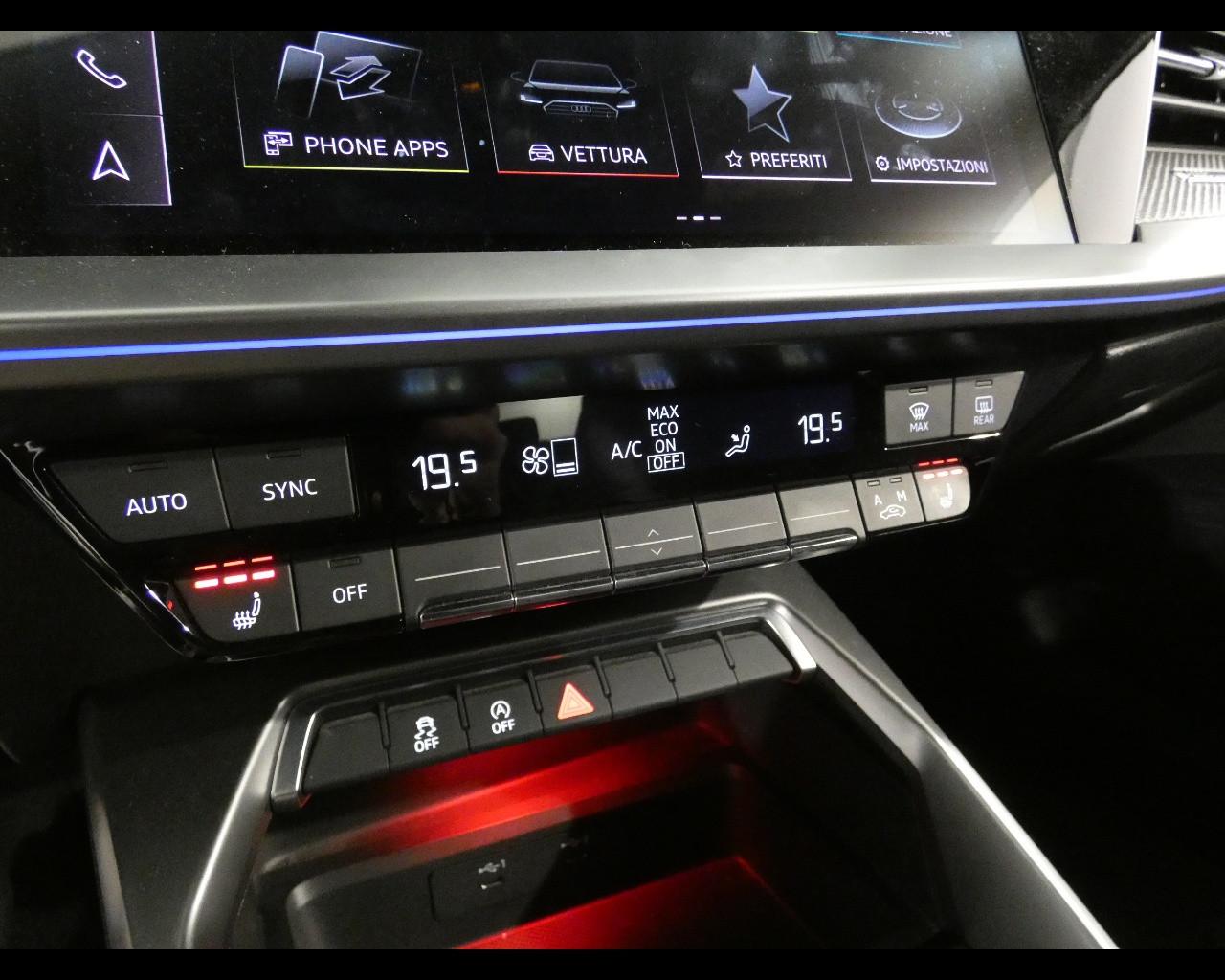 AUDI A3 4ª serie - A3 SPB 35 TDI S tronic S line edition