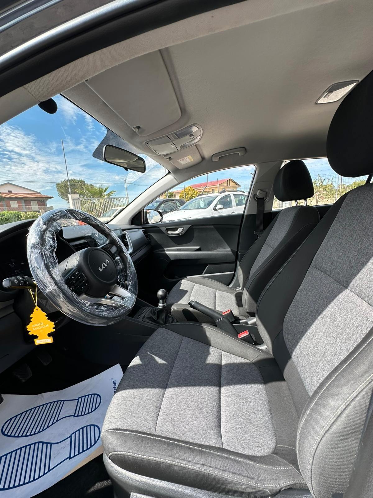 Kia Stonic 1.2 DPI Urban