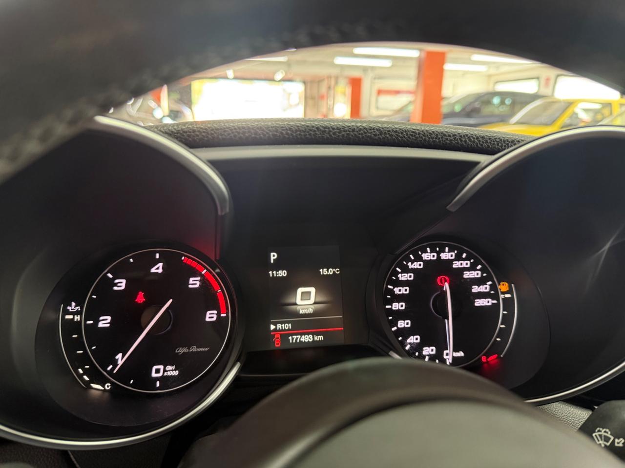 Alfa Romeo Giulia 2.2 Turbodiesel 150 CV