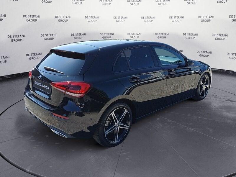 Mercedes-Benz Classe A A 180 d Automatic Sport NIGHT-EDITION