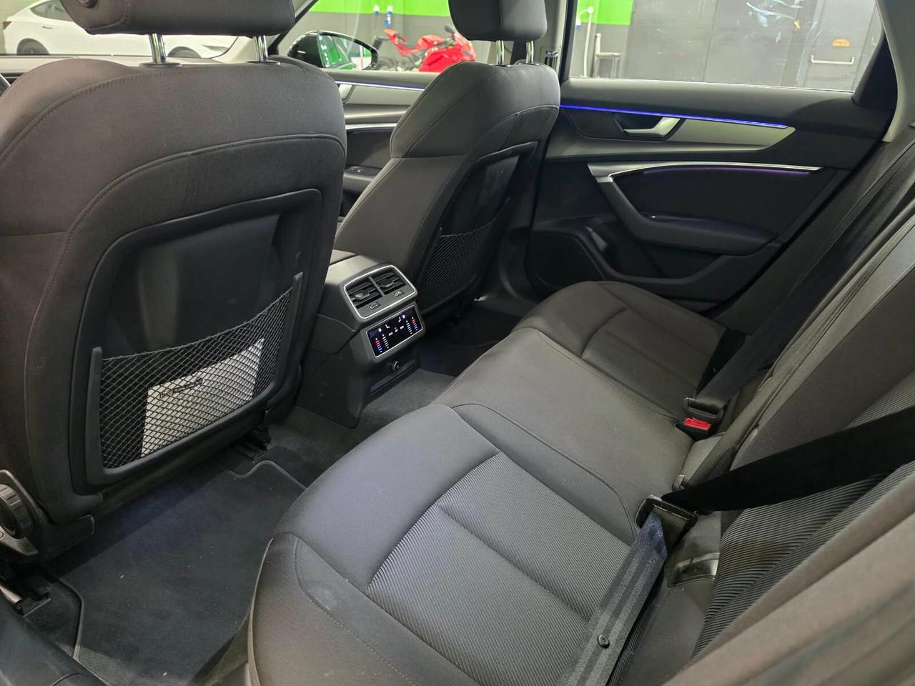 Audi A6 Avant 45 2.0 TFSI quattro ultra S tronic Business Sport
