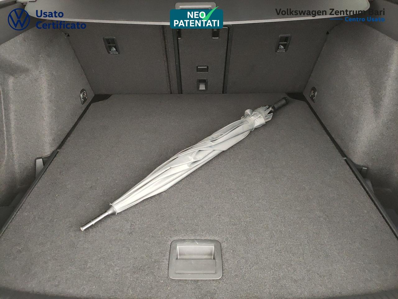 Volkswagen Golf variant 2.0 tdi life 115cv