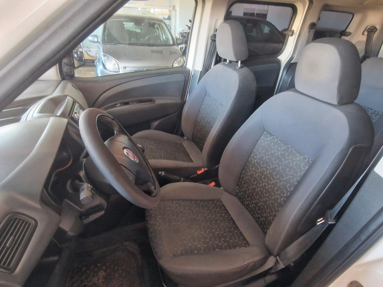 Fiat Doblo 1.3 MJT 7 Posti Autovettura