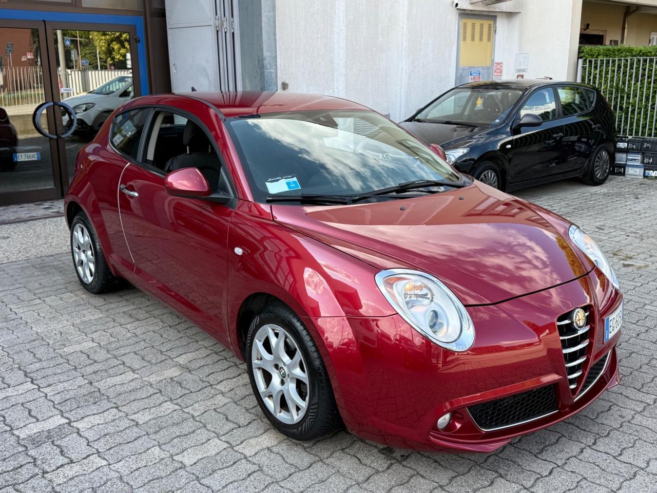 Alfa Romeo MiTo 1.6 JTDm-2 S&S Distinctive Sport Pack