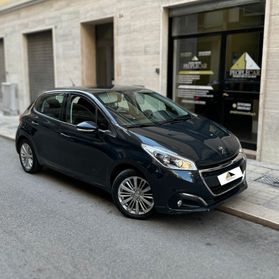 Peugeot 208 2017 **NEOPATENTATI**