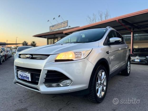 FORD Kuga 2.0 TDCI 163 CV 4WD Powershift Titaniu