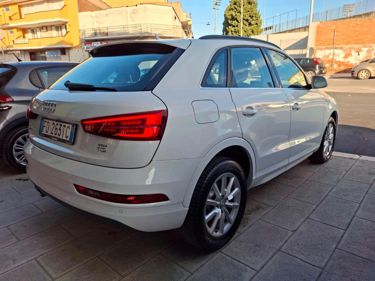 Audi Q3 2.0 TDI 150cv Design 2016