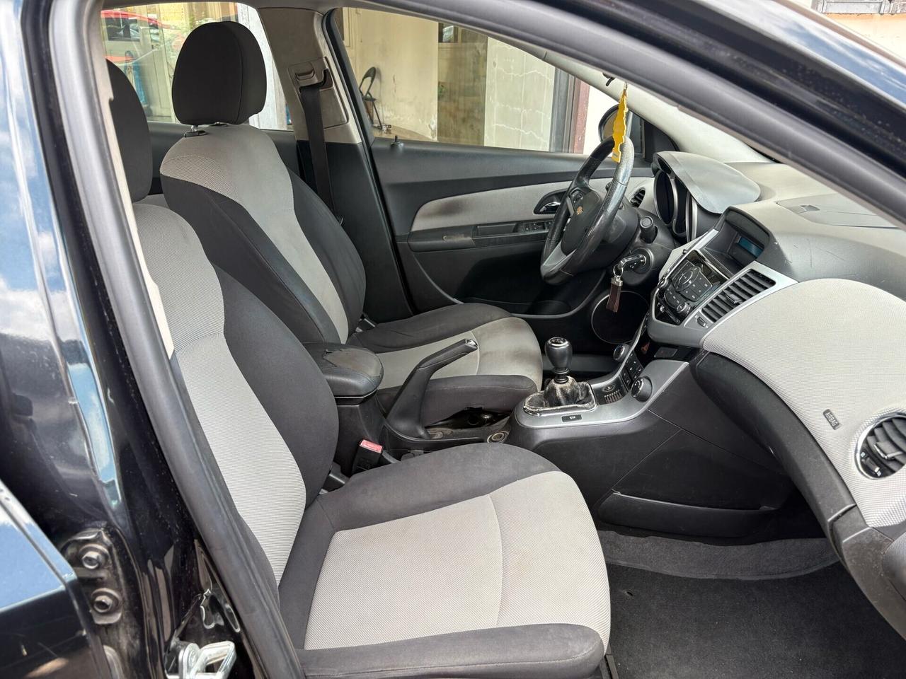 Chevrolet Cruze 1.8 5 porte LT GPL
