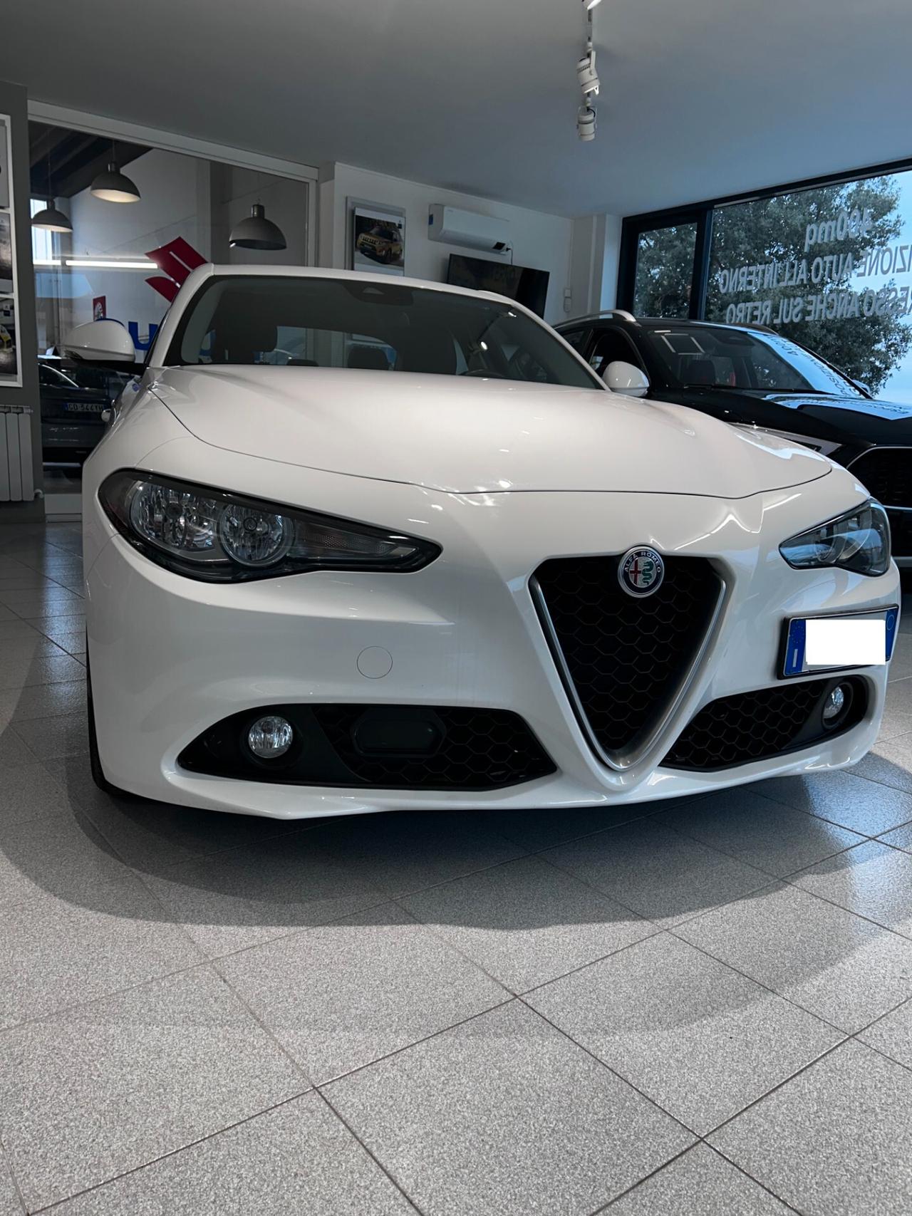 Alfa Romeo Giulia 2.2 Turbodiesel 150 CV Super