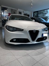 Alfa Romeo Giulia 2.2 Turbodiesel 150 CV Super