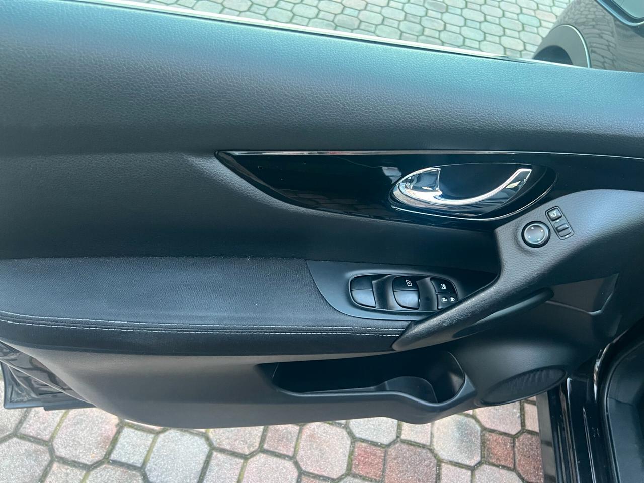 Nissan Qashqai 1.5 dCi Tekna