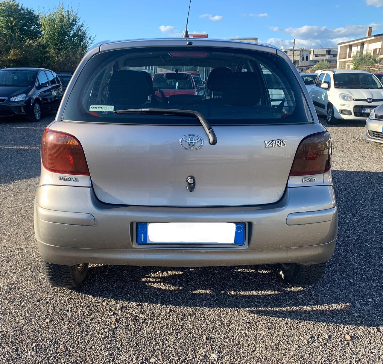 Toyota Yaris 1.4 D-4D 5 porte Sol - 2004