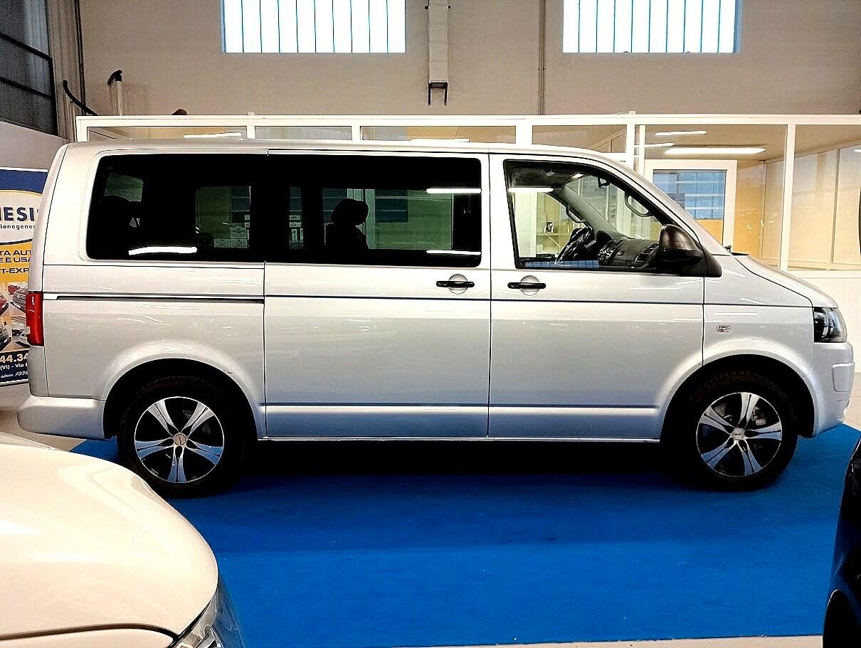 Volkswagen T5 Multivan 2.0 TDI 140cv 4MOTION 4X4 GANCIO PRONTA CONSEGNA T6
