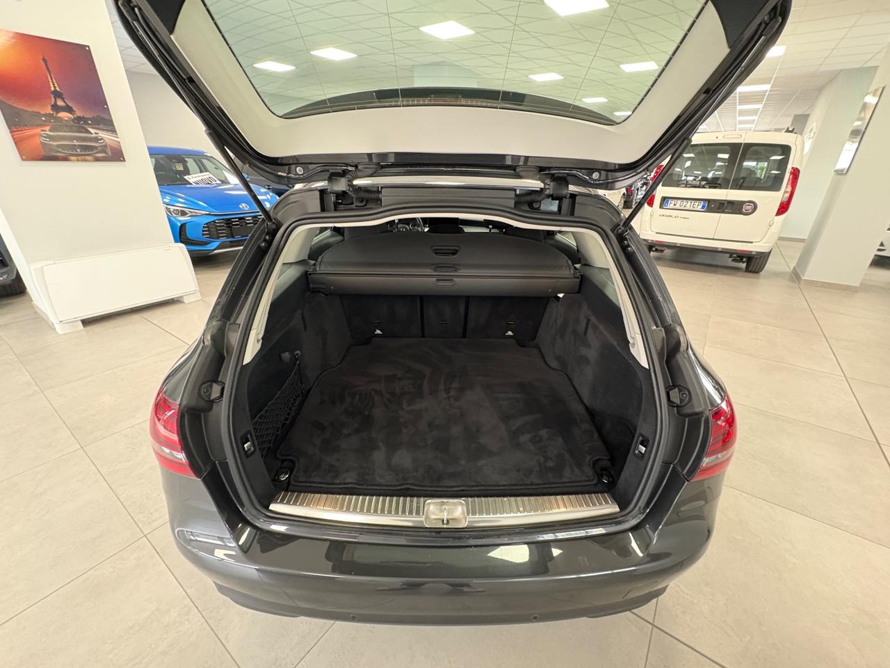 Mercedes C180 Sport 1.6 TDI 122cv 2021 km 134000