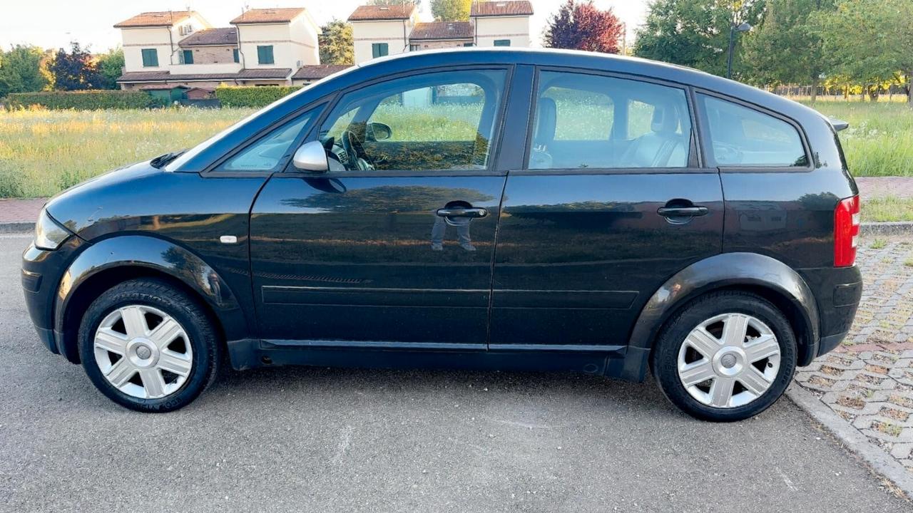 Audi A2 1.4 16V Top