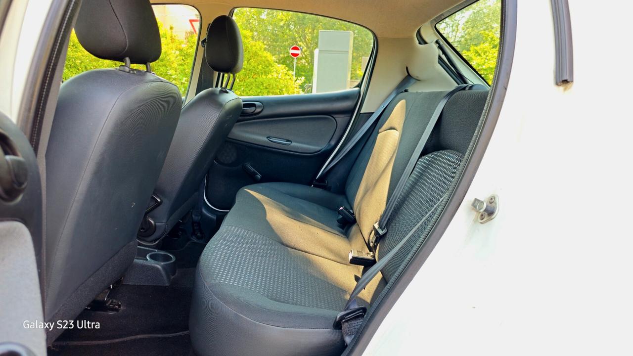Peugeot 206 plus ok neopatentati GARANTITA 12 MESI