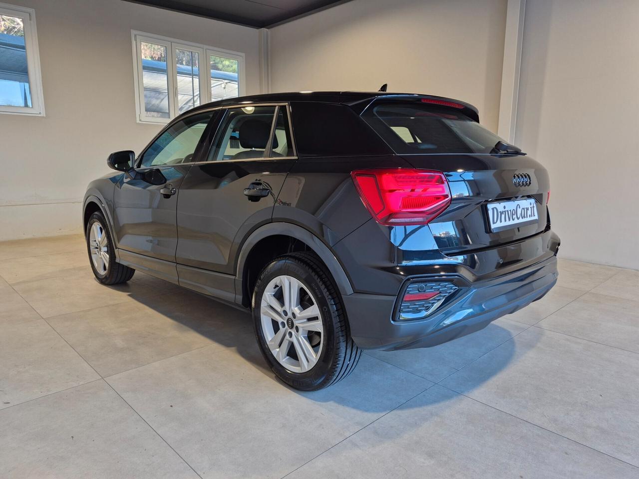 Audi Q2 1.5 TFSI ADVANCED S-TRONIC RESTYLING MATRIX BLACK PACK APPLE CAR PLAY/ANDROID AUTO RETROC. ACC C.17 LANE ASSIST WIRELESS