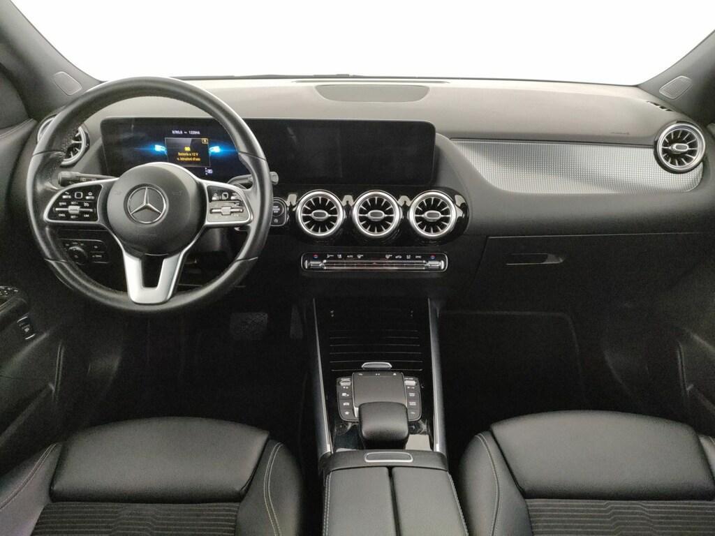 Mercedes GLA 180 180 D Premium 8G-DCT