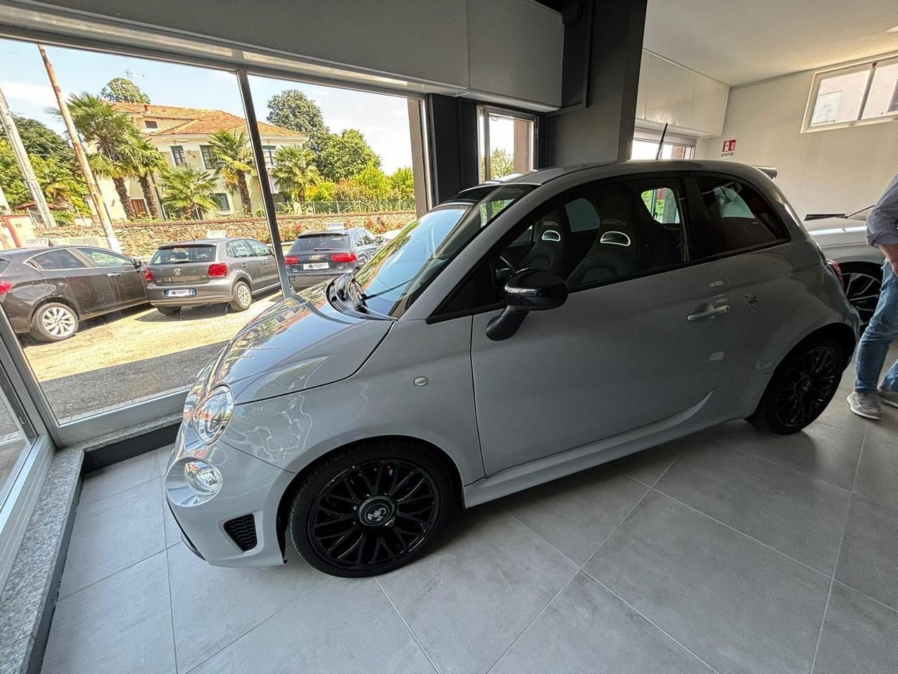 Abarth 595 1.4 Turbo T-Jet 145 CV