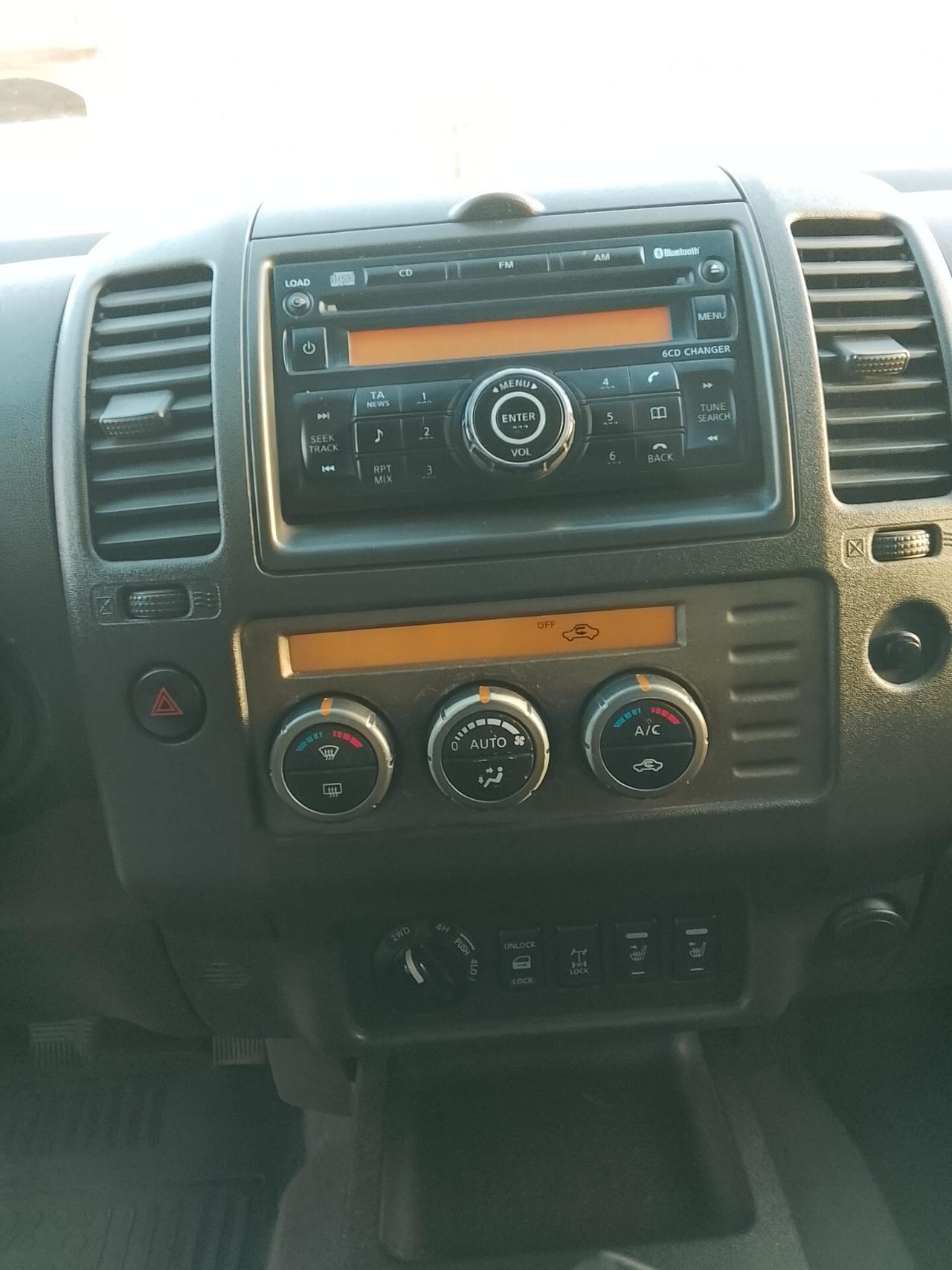 NISSAN Navara Doppia Cabina 2.500 dCi 171cv 4WD