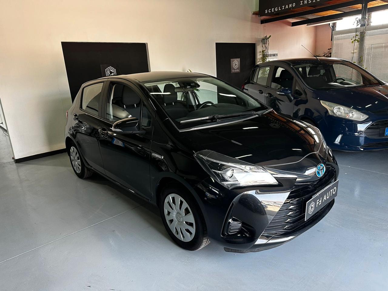 Toyota Yaris 1.5 Hybrid 5 porte Active