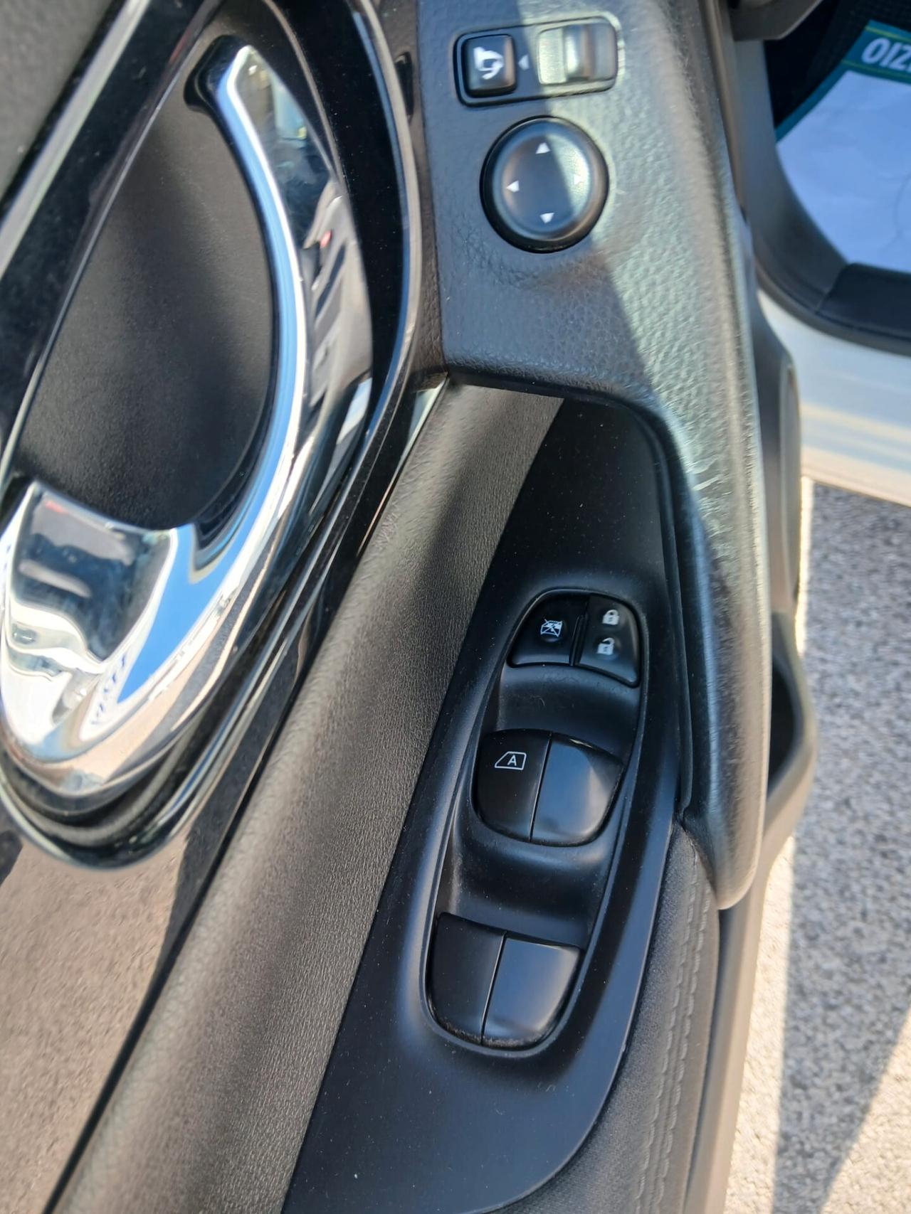 Nissan Qashqai 1.5 dCi N-Connecta