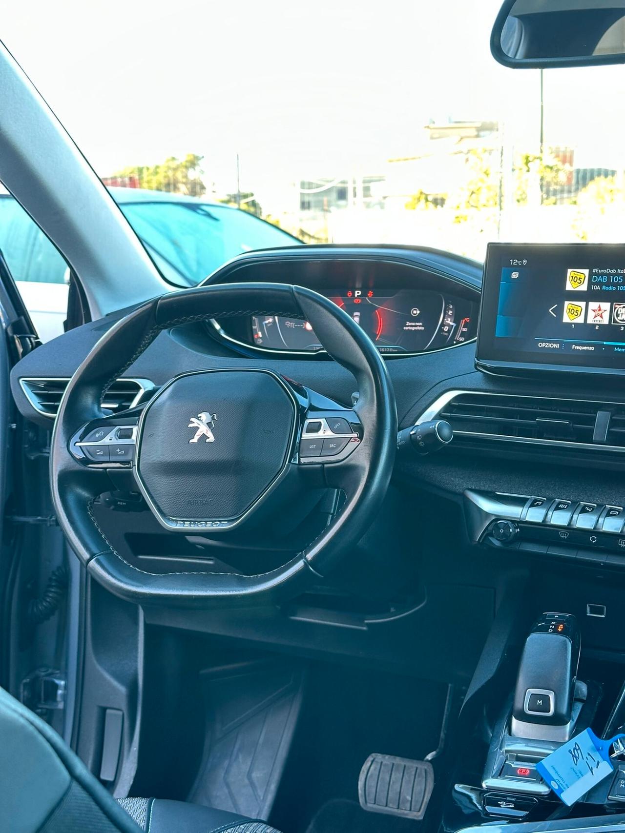 Peugeot 3008 BlueHDi 130 S&S EAT8 Allure