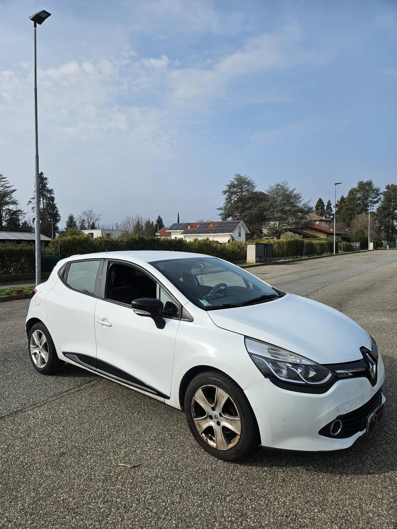 Renault Clio 1.5 dCi NEOPATENTATI