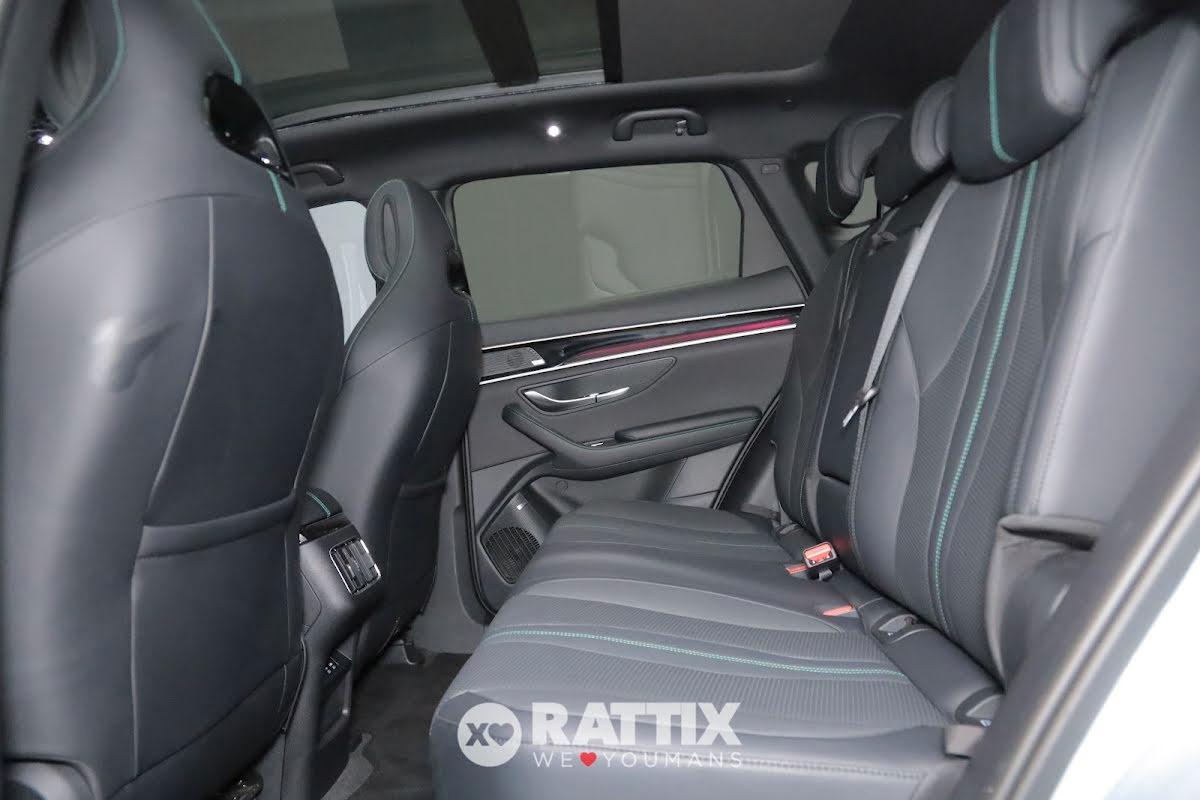 BYD Seal U DM-i 1.5 PHEV Boost + tetto apribile