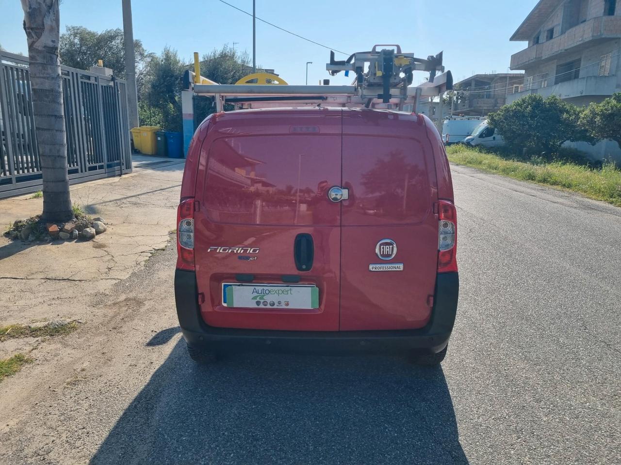 Fiorino 1.3 MJT 95CV Adventure ex Telecom