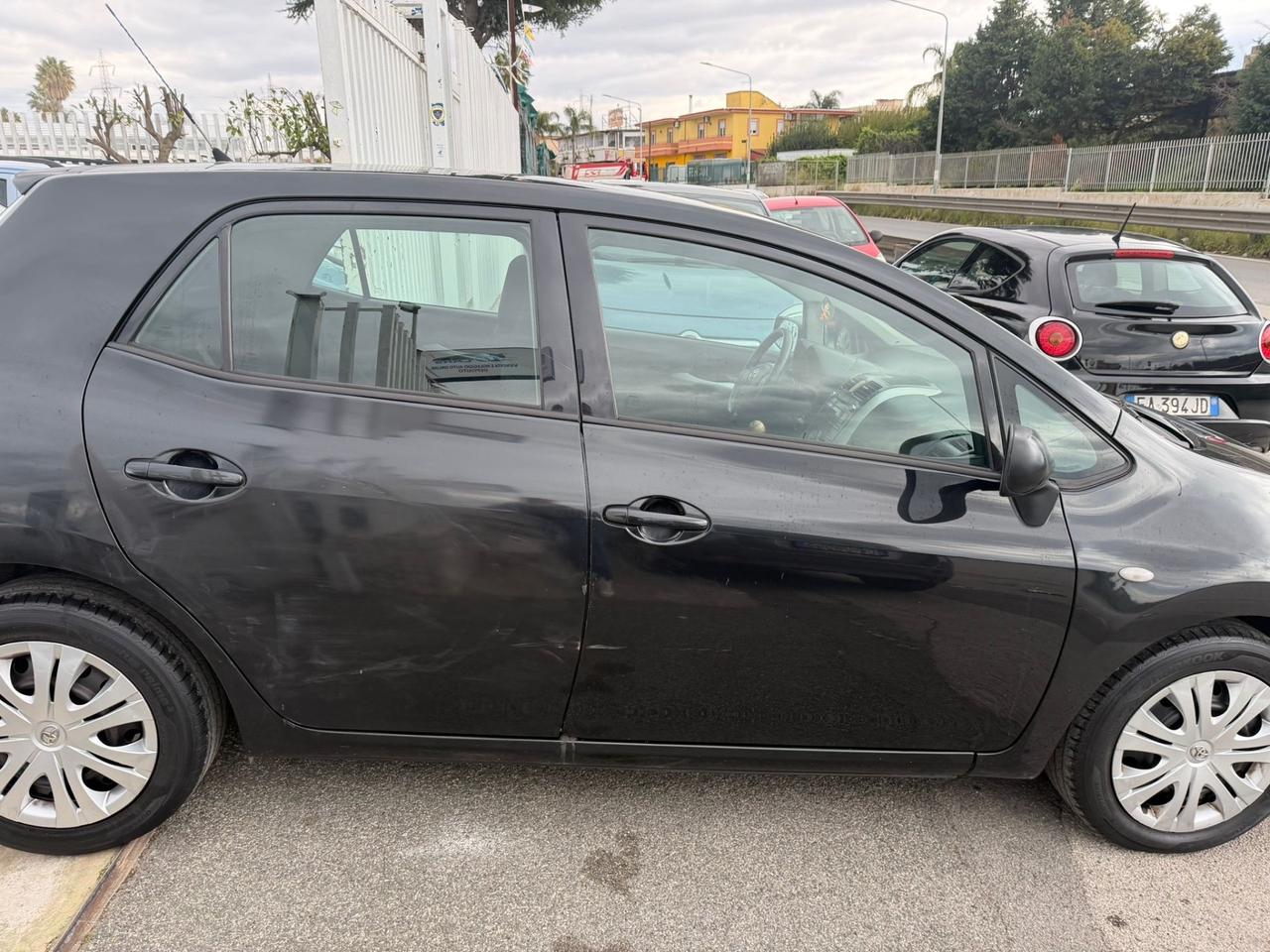 Toyota Auris 1.4 D-4D 5 porte